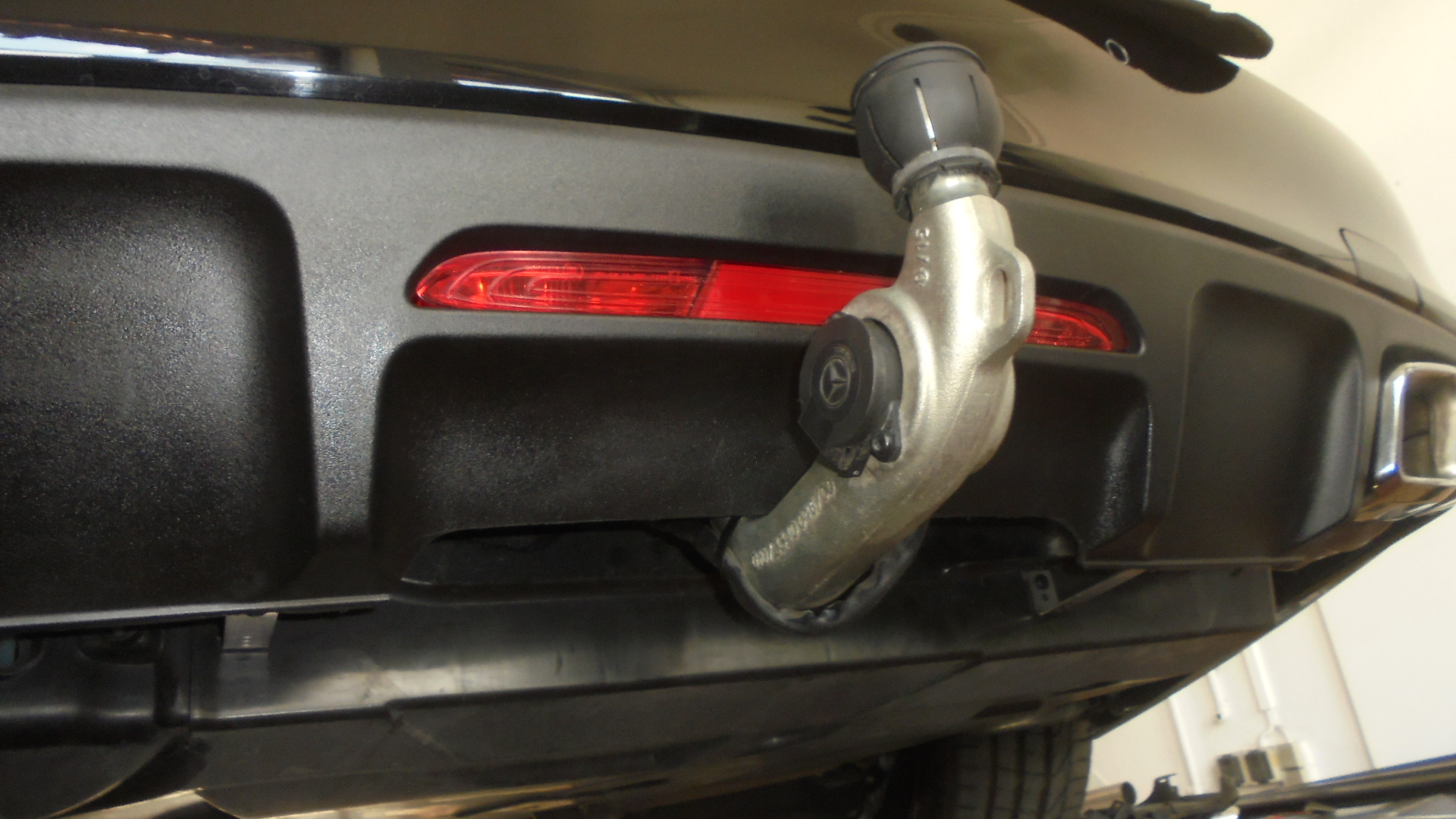 CLS W218 AMG 63 Sportendrohre