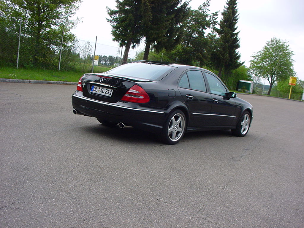 E-Klasse W211 Dach Heckscheiben Spoiler  G&ouml;ckel