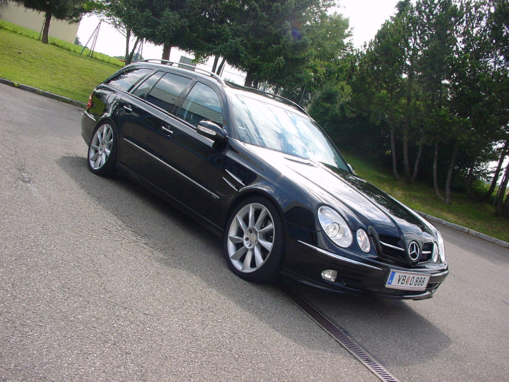 E-Klasse W211, S211 Sport Kotfl&uuml;gel  G&ouml;ckel