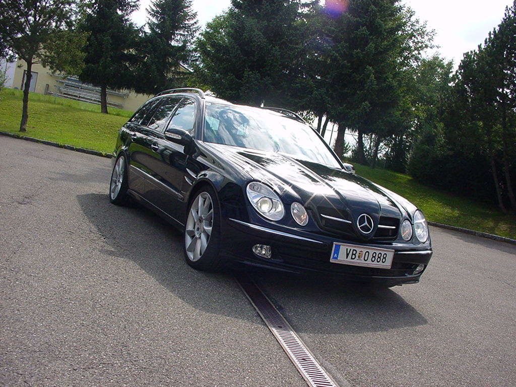 E-Klasse W211, S211 Sport Kotfl&uuml;gel  G&ouml;ckel