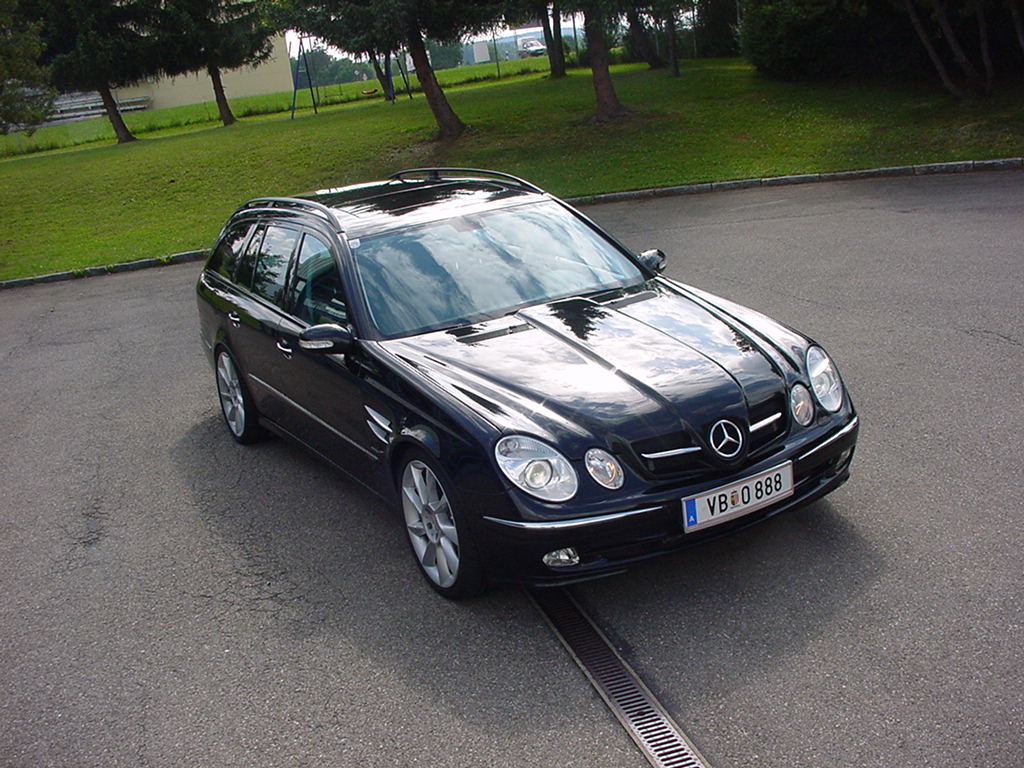 E-Klasse W211, S211 Sport Kotfl&uuml;gel  G&ouml;ckel