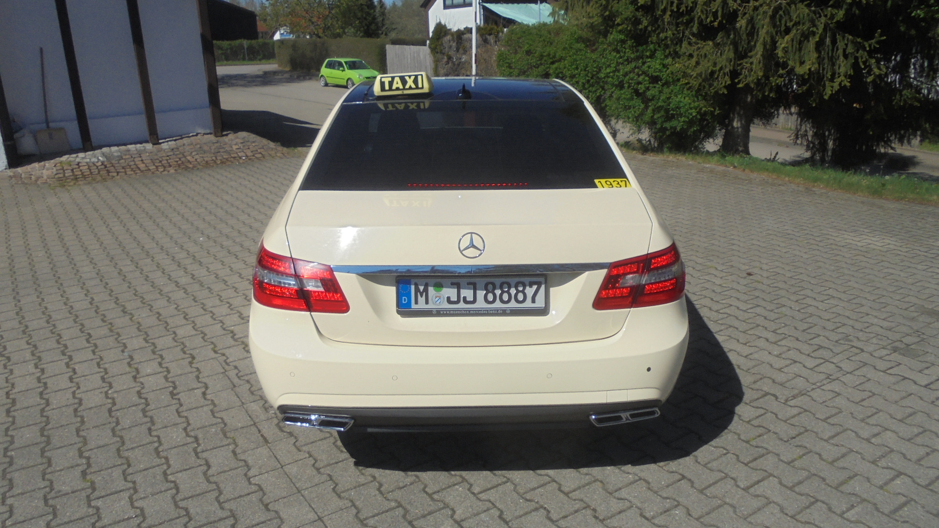 AMG63-Look Styling E-Klasse W212 S212 G&ouml;ckel performance