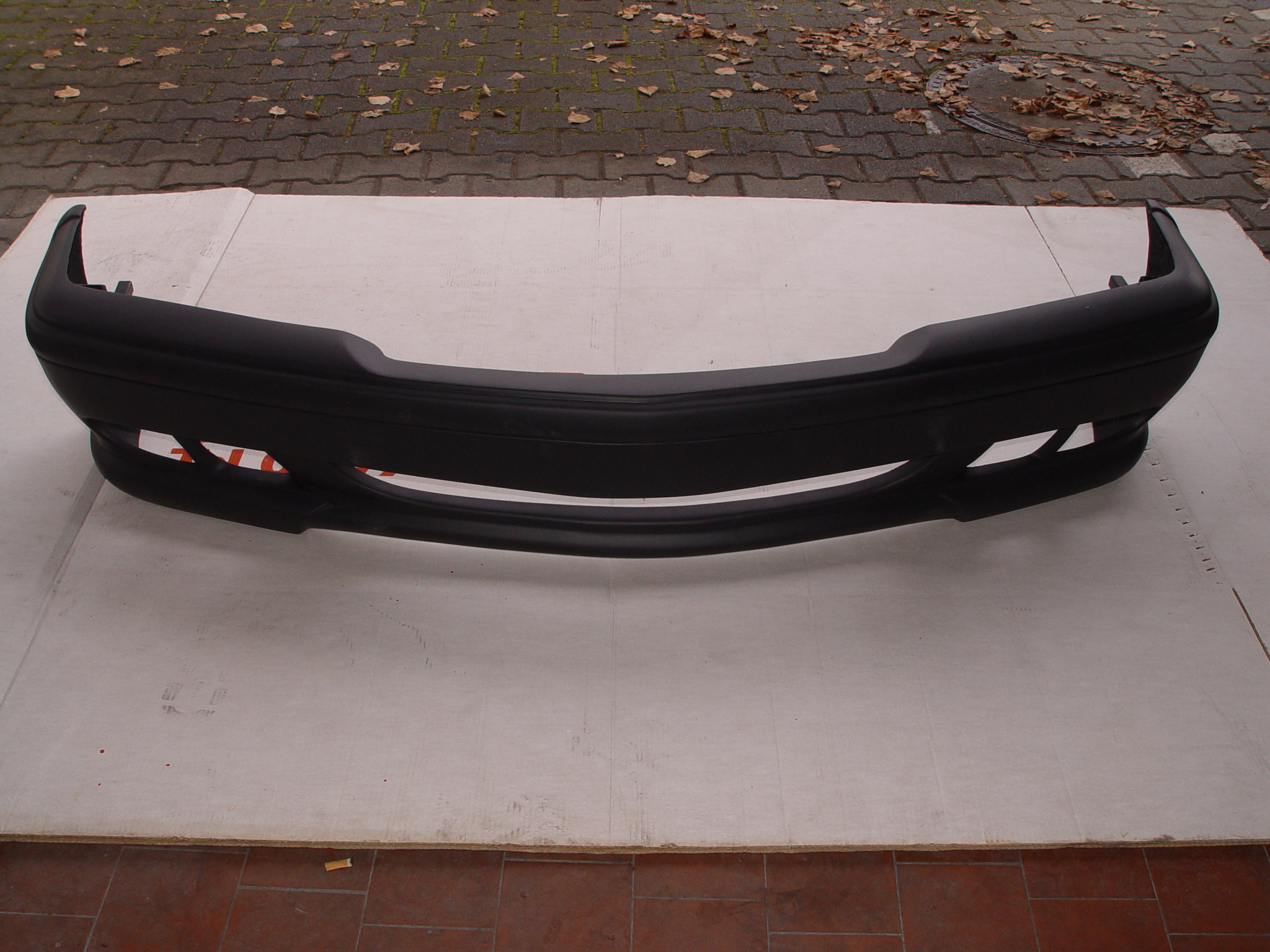 S-Klasse W126, SEC C126, AMG-Look, Performance Look, Dynamik Look,  Frontspoiler Ans&auml;tze, Sto&szlig;stangen, Schweller, Heckspoiler, Dachspoiler, K&uuml;hlergrill, Sportauspuff, Tieferlegung, von Goeckel Performance