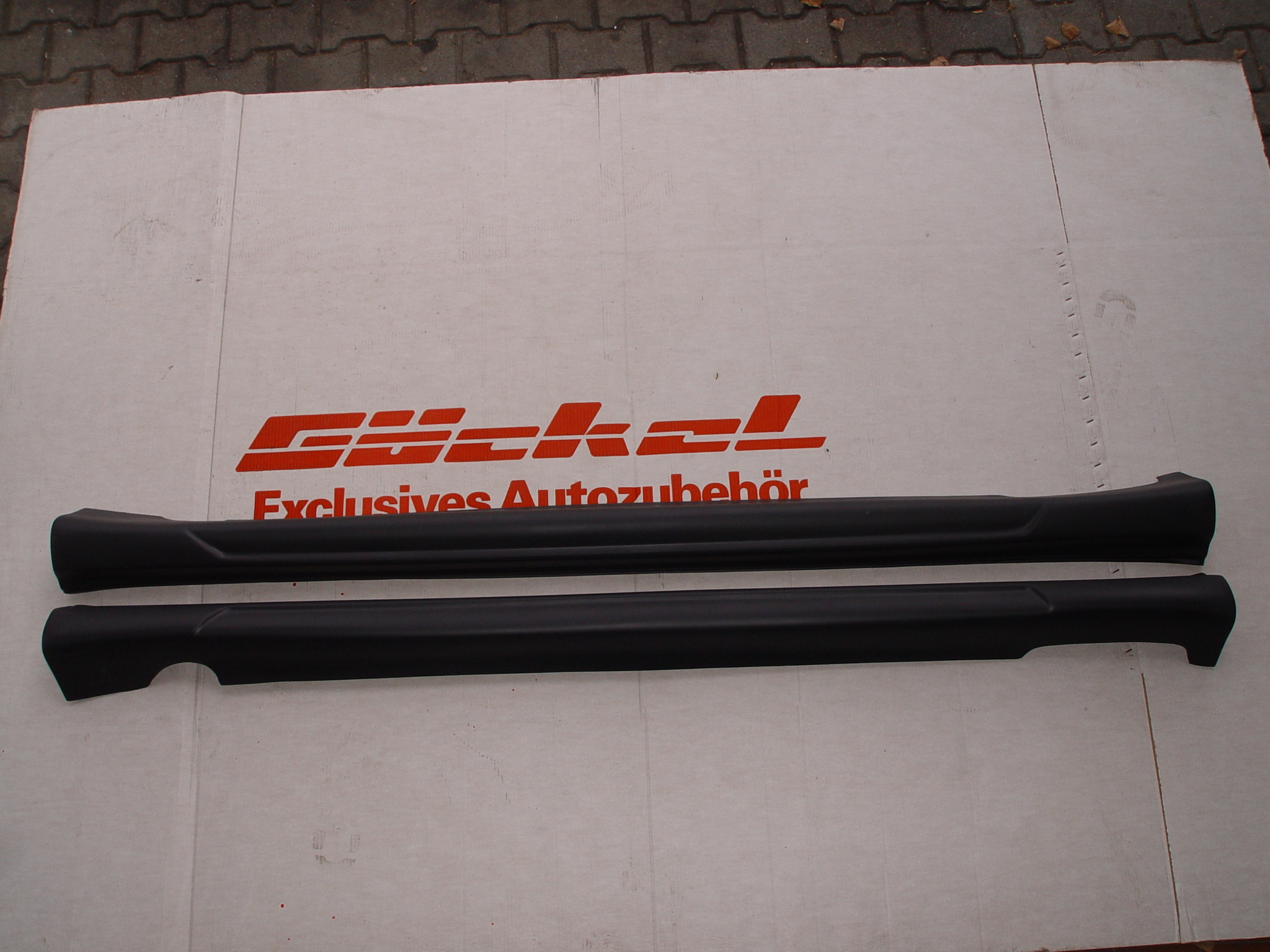 S-Klasse W126, SEC C126, AMG-Look, Performance Look, Dynamik Look,  Frontspoiler Ans&auml;tze, Sto&szlig;stangen, Schweller, Heckspoiler, Dachspoiler, K&uuml;hlergrill, Sportauspuff, Tieferlegung, von Goeckel Performance