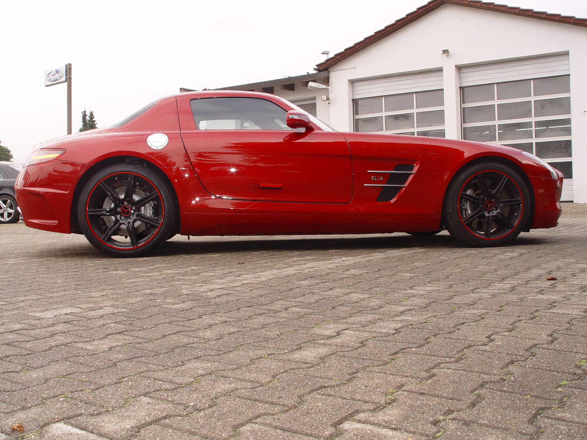 SLS C197 Coupe, Roadster, Black Series Look auf der Basis des Serien SLS. Keine Karosseriebearbeitung notwendig. Jederzeit r&uuml;ckr&uuml;stbar. G&ouml;ckel Performance 