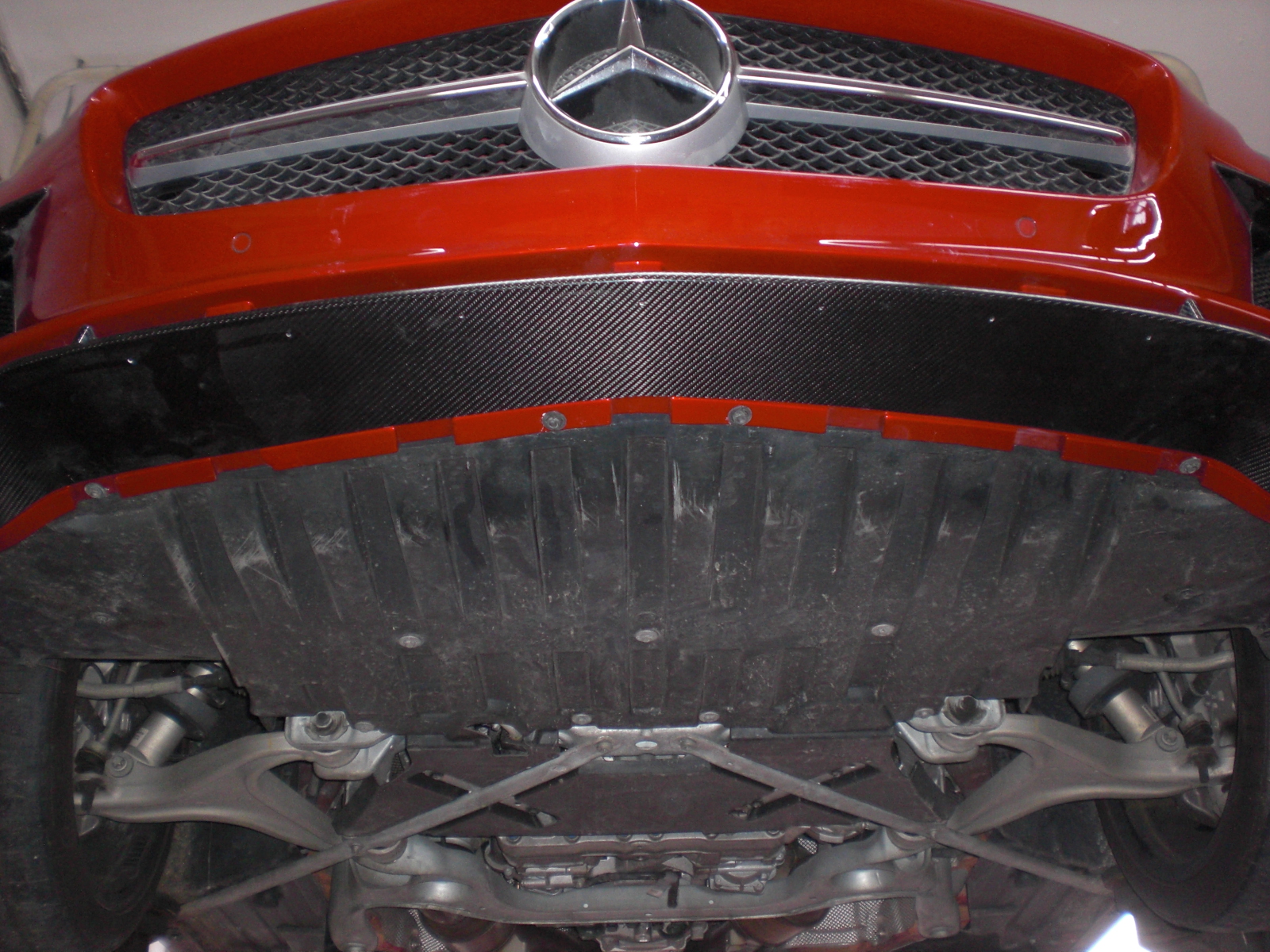 SLS C197 Coupe, Roadster, Black Series Look auf der Basis des Serien SLS. Keine Karosseriebearbeitung notwendig. Jederzeit r&uuml;ckr&uuml;stbar. G&ouml;ckel Performance 