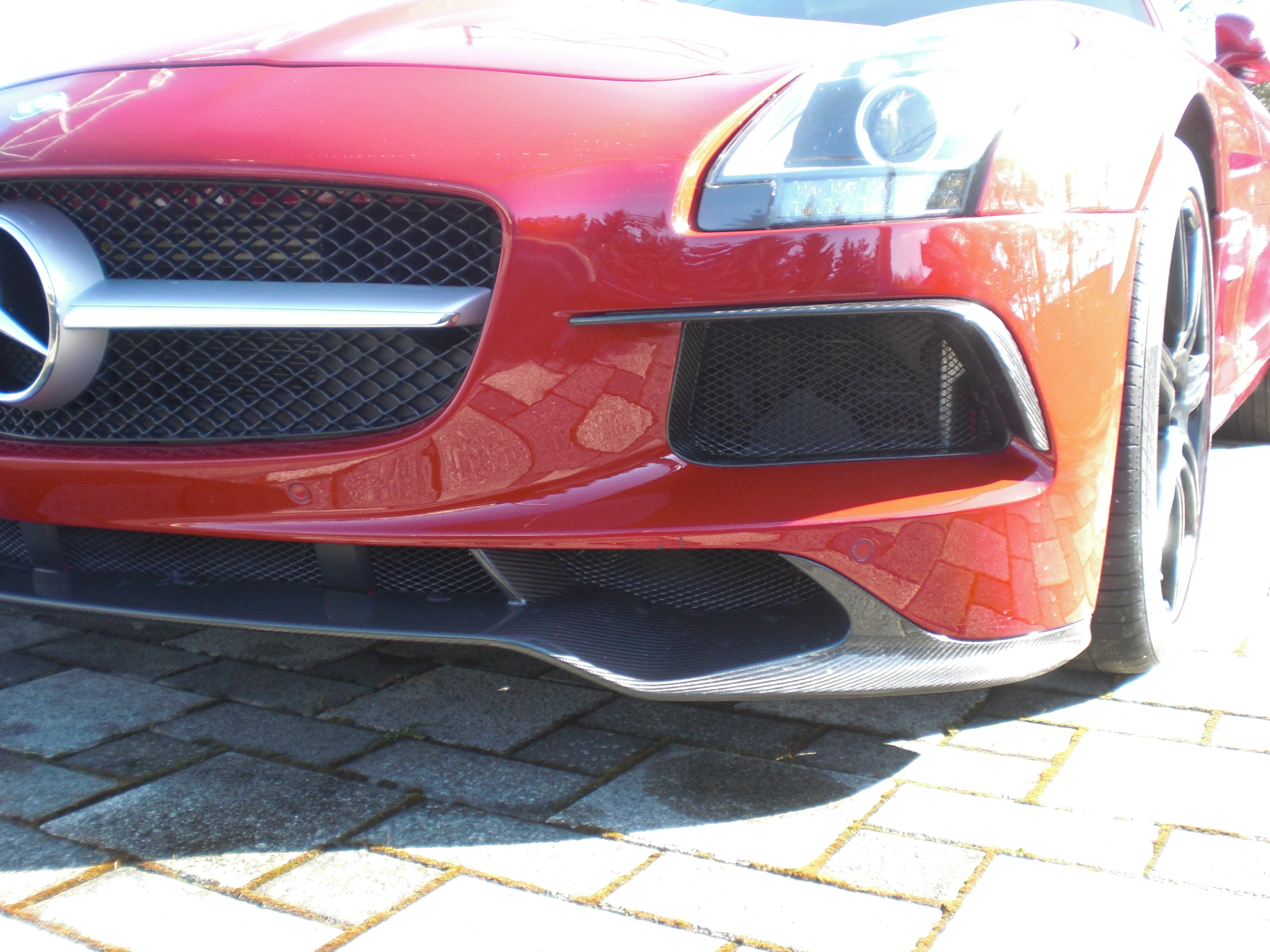 SLS C197 Coupe, Roadster, Black Series Look auf der Basis des Serien SLS. Keine Karosseriebearbeitung notwendig. Jederzeit r&uuml;ckr&uuml;stbar. G&ouml;ckel Performance 