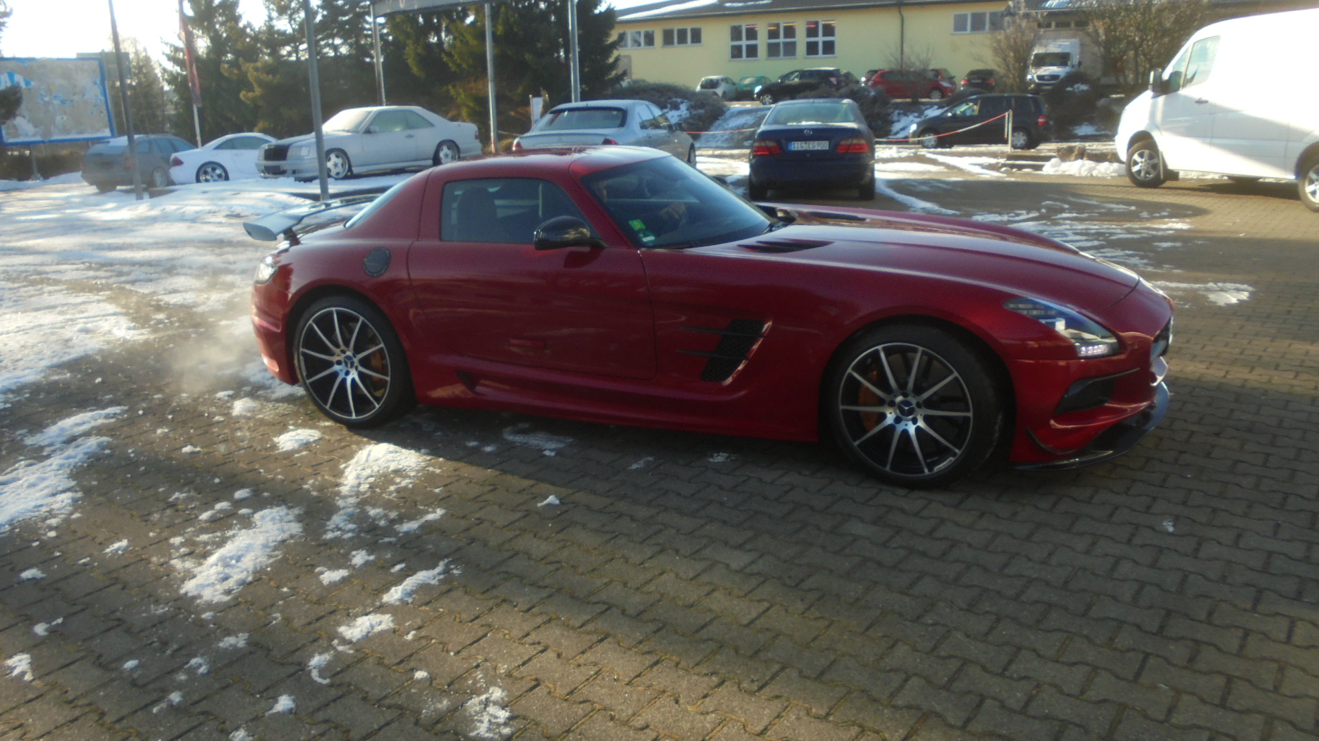 SLS C197 Coupe, Roadster, Black Series Look auf der Basis des Serien SLS. Keine Karosseriebearbeitung notwendig. Jederzeit r&uuml;ckr&uuml;stbar. G&ouml;ckel Performance 