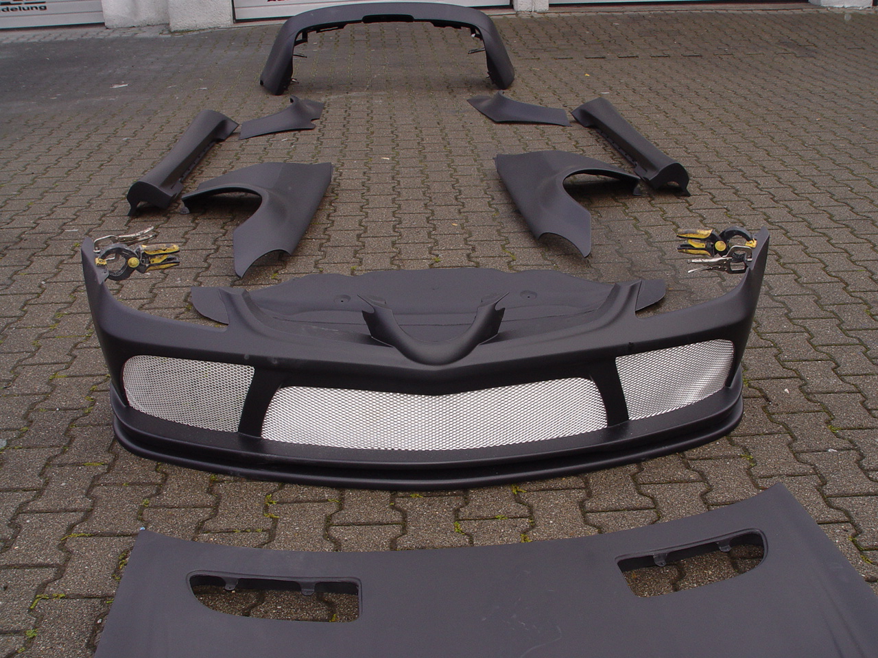 SLK R171 AMG Black Series bodykit Bausatz wide body G&ouml;ckel Automobilveredelung Styling Tuning Mercedes Benz